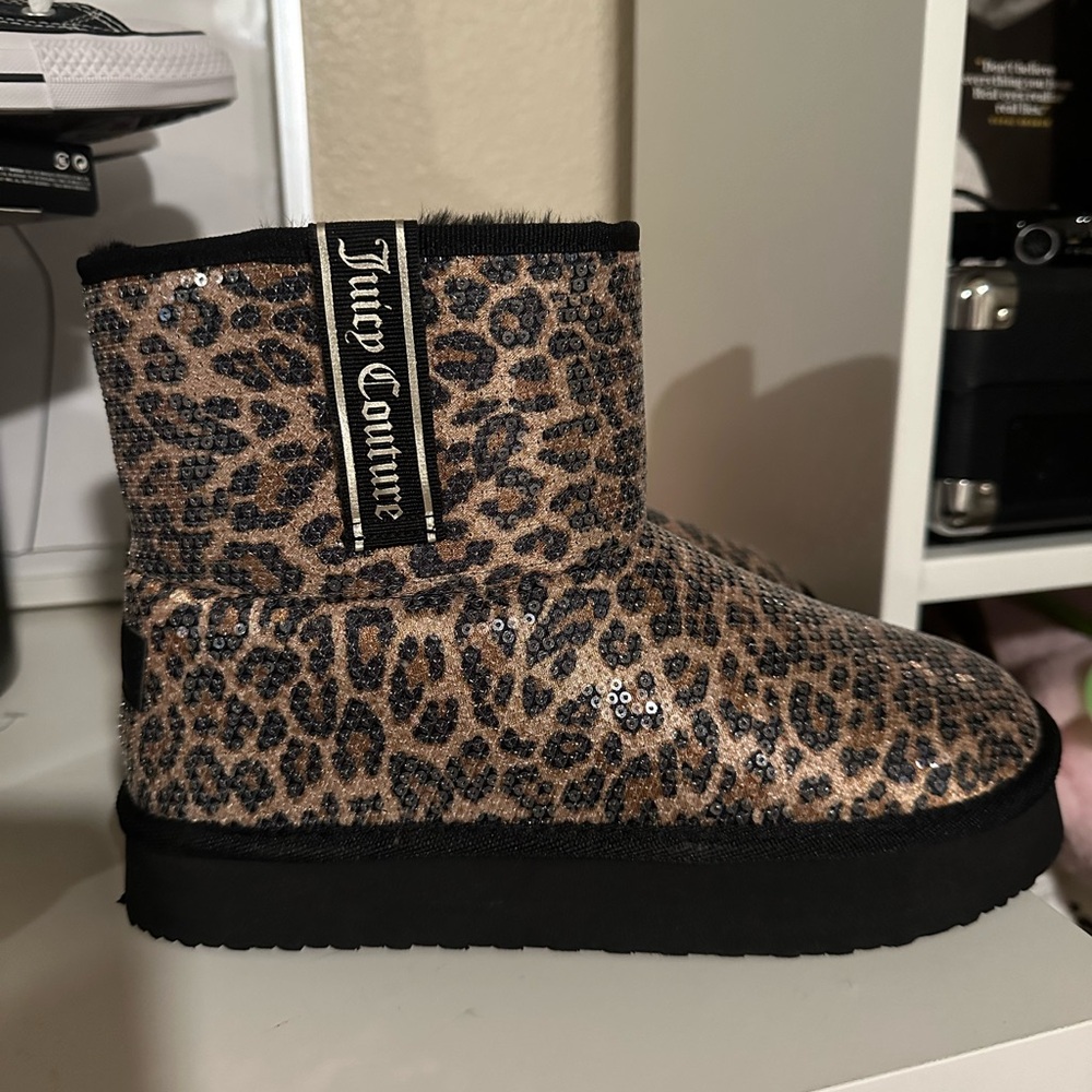 Juicy Couture leopard sequins boots - image 4